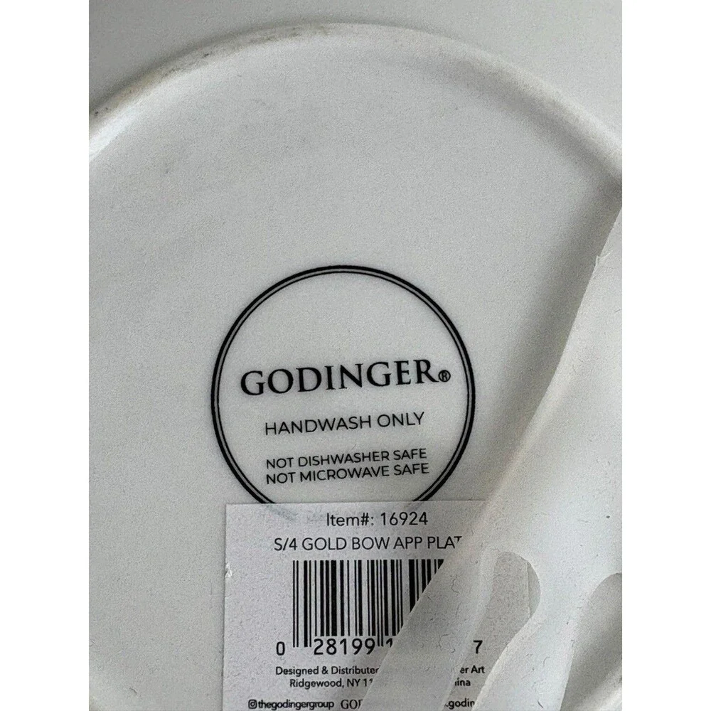 Godinger 6 Inch Holiday Christmas Gold Rim Appetizer Dessert Plates Set Of 4 NEW